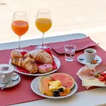 Panorama Aparthotel 3*