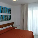 מלון דירות Panorama ביביונה
