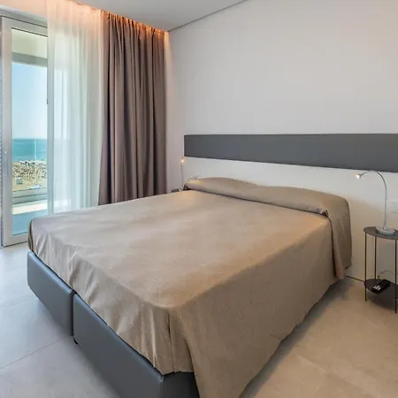 Panorama 3* ביביונה