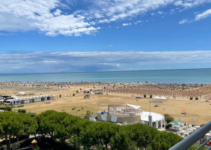 Panorama Aparthotel 3*