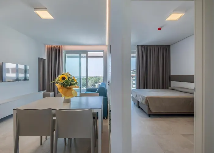 Aparthotel Panorama Beach شقة فندقية