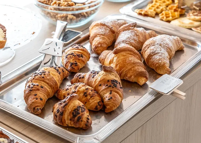 Panorama Aparthotel 3*