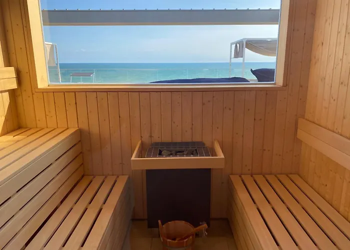 شقة فندقية Aparthotel Panorama Beach 3*